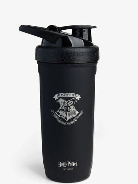 1-Harry Potter Collection Stainless Steel Shaker, Hogwarts - 900 ml. 1